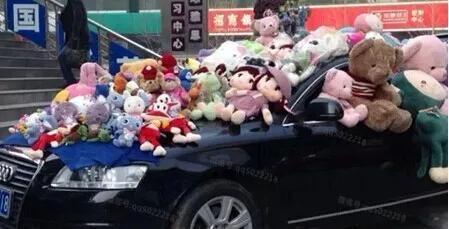 地摊车爆料视频真实,揭秘真实生活背后的故事